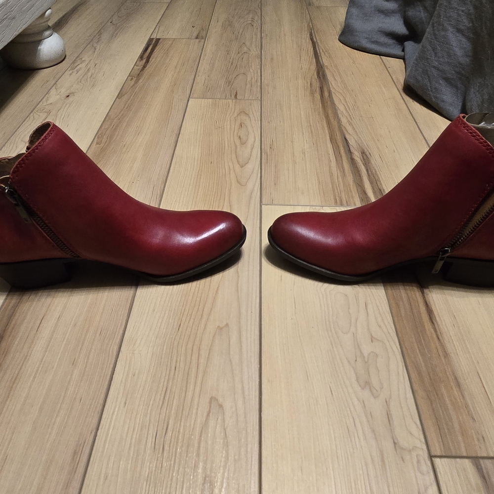 Lucky Brand Cherry Red Ankle Booties - Picture 6 of 6